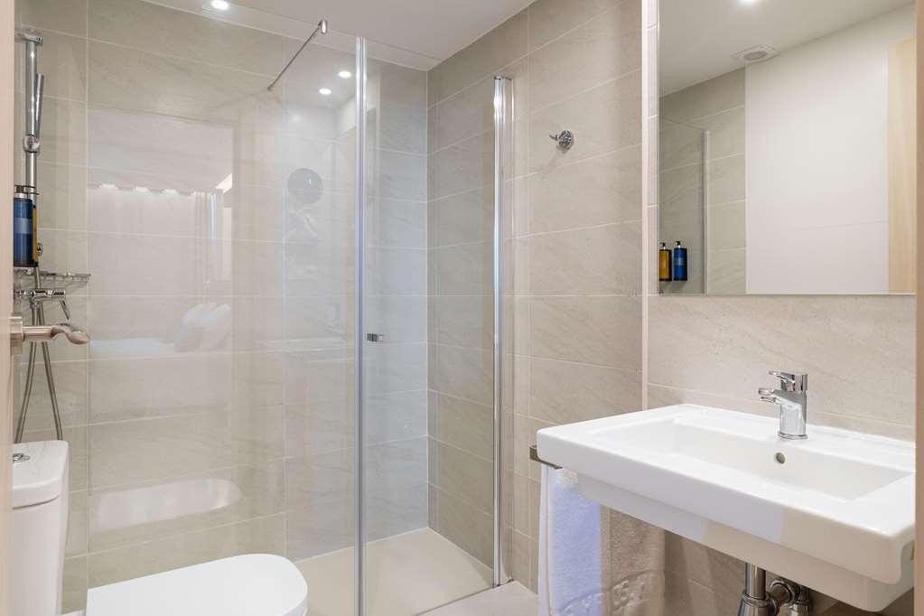 Halley Hotel & Apartments Affiliated By Melia Benidorm Quarto foto