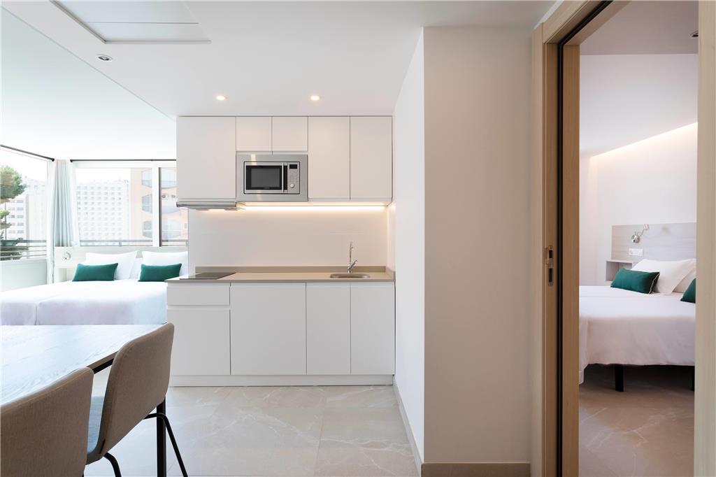 Halley Hotel & Apartments Affiliated By Melia Benidorm Quarto foto